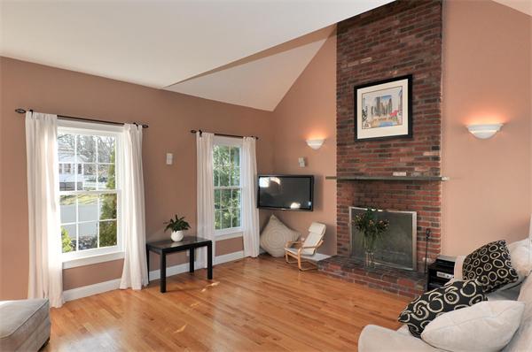 2 Bear Hill Road Natick, MA 01760 - Photo 8 of 20 Gallery Image 8
