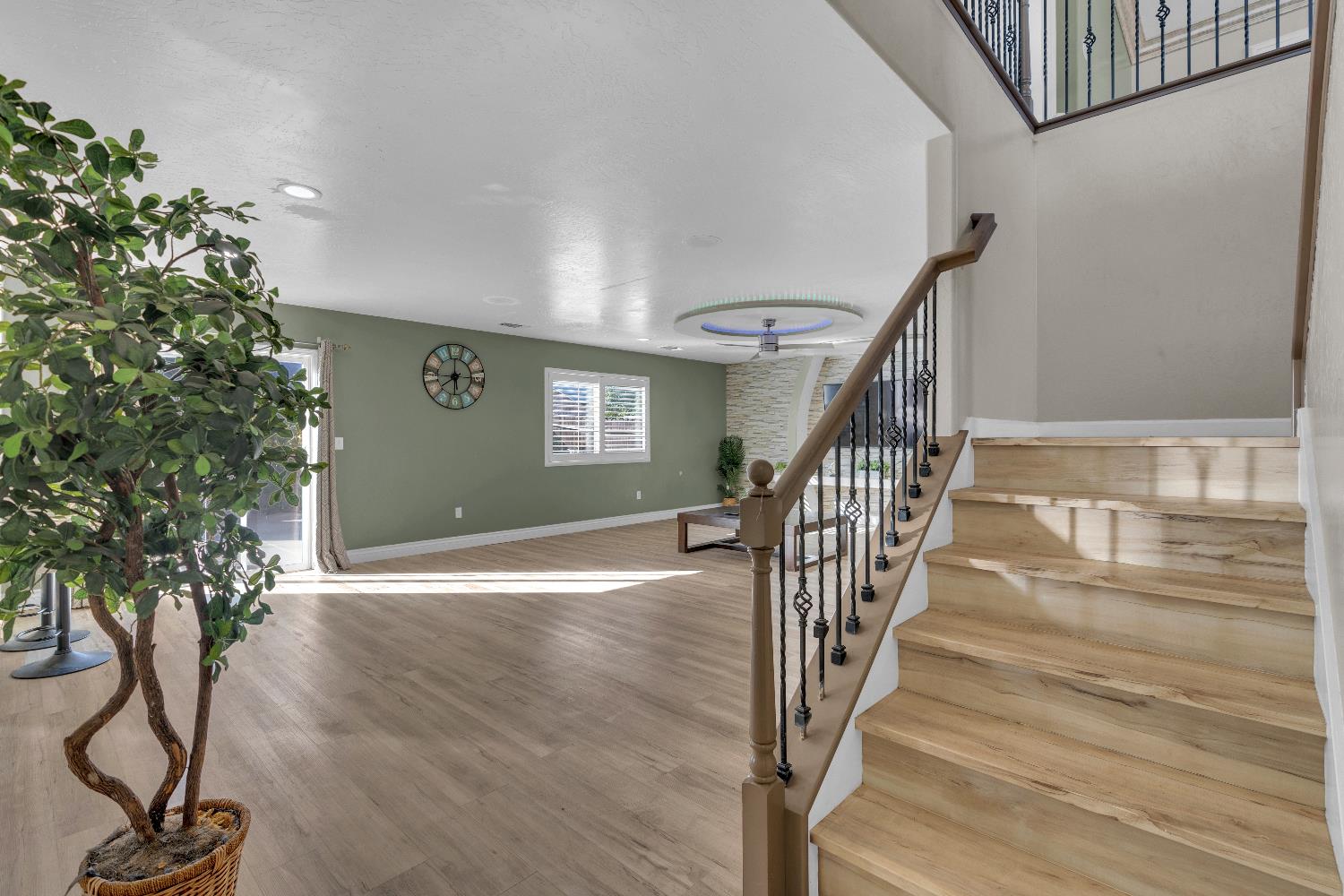 4729 North Rumi Avenue Fresno, CA 93723 - Photo 11 of 35