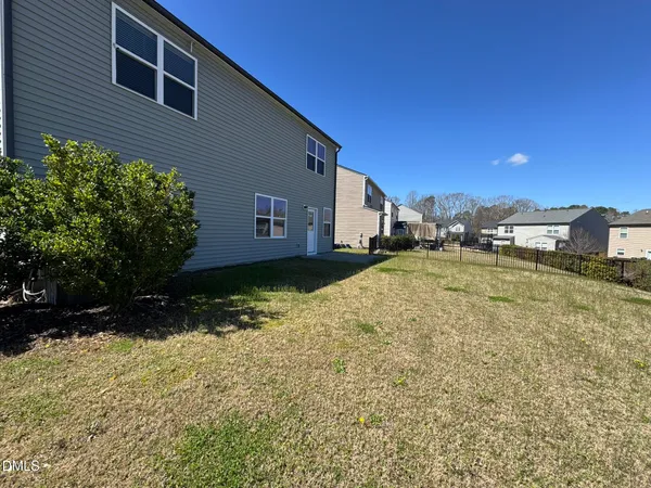 $2,450 | 8017 Matinvesi Street, Raleigh, NC 27616