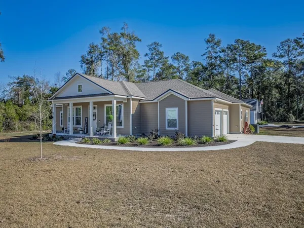 $469,000 | 2 Cherry Avenue, Crawfordville, FL 32327