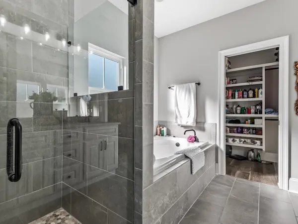 $469,000 | 2 Cherry Avenue, Crawfordville, FL 32327