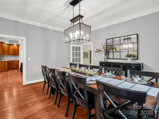 $995,000 | 100 Perry Place, Hendersonville, NC 28739