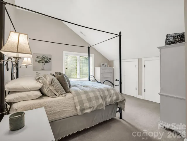 $960,000 | 100 Perry Place, Hendersonville, NC 28739