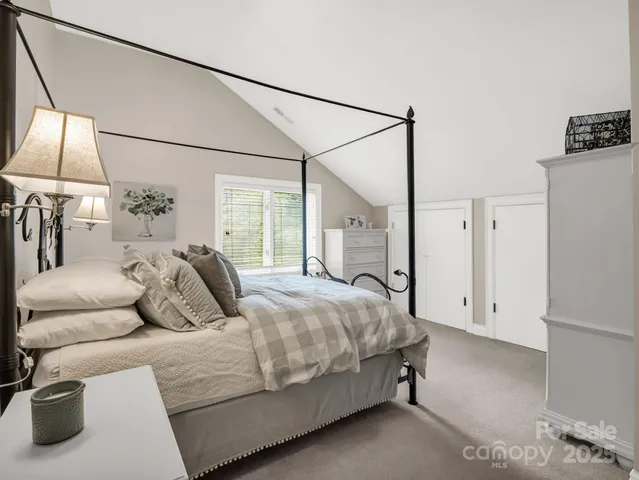 $995,000 | 100 Perry Place, Hendersonville, NC 28739