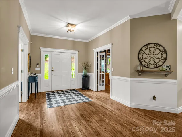 $995,000 | 100 Perry Place, Hendersonville, NC 28739