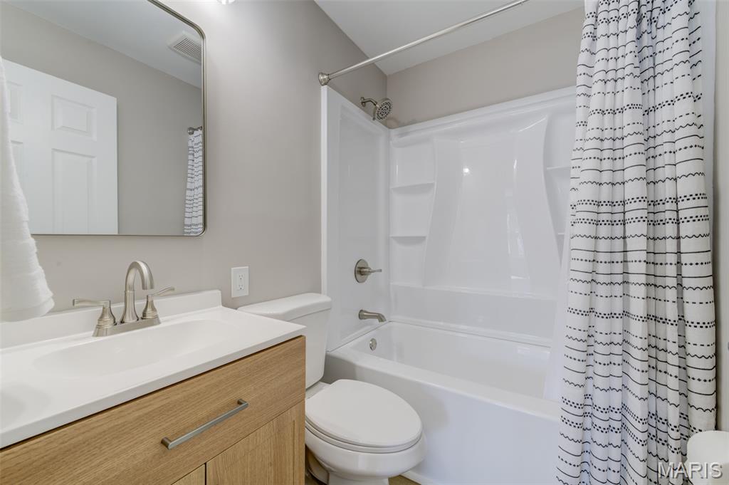 11001 St Raphael Lane St. Ann, MO 63074 - Photo 24 of 53