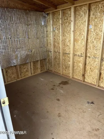 a view of a building with sky view