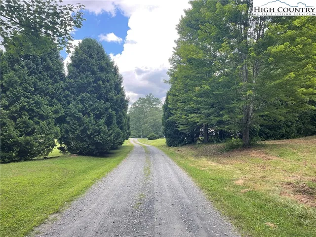 $49,950 | Forest Ridge, Fleetwood, NC 28626