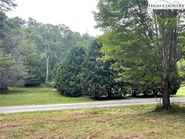 $49,950 | Forest Ridge, Fleetwood, NC 28626