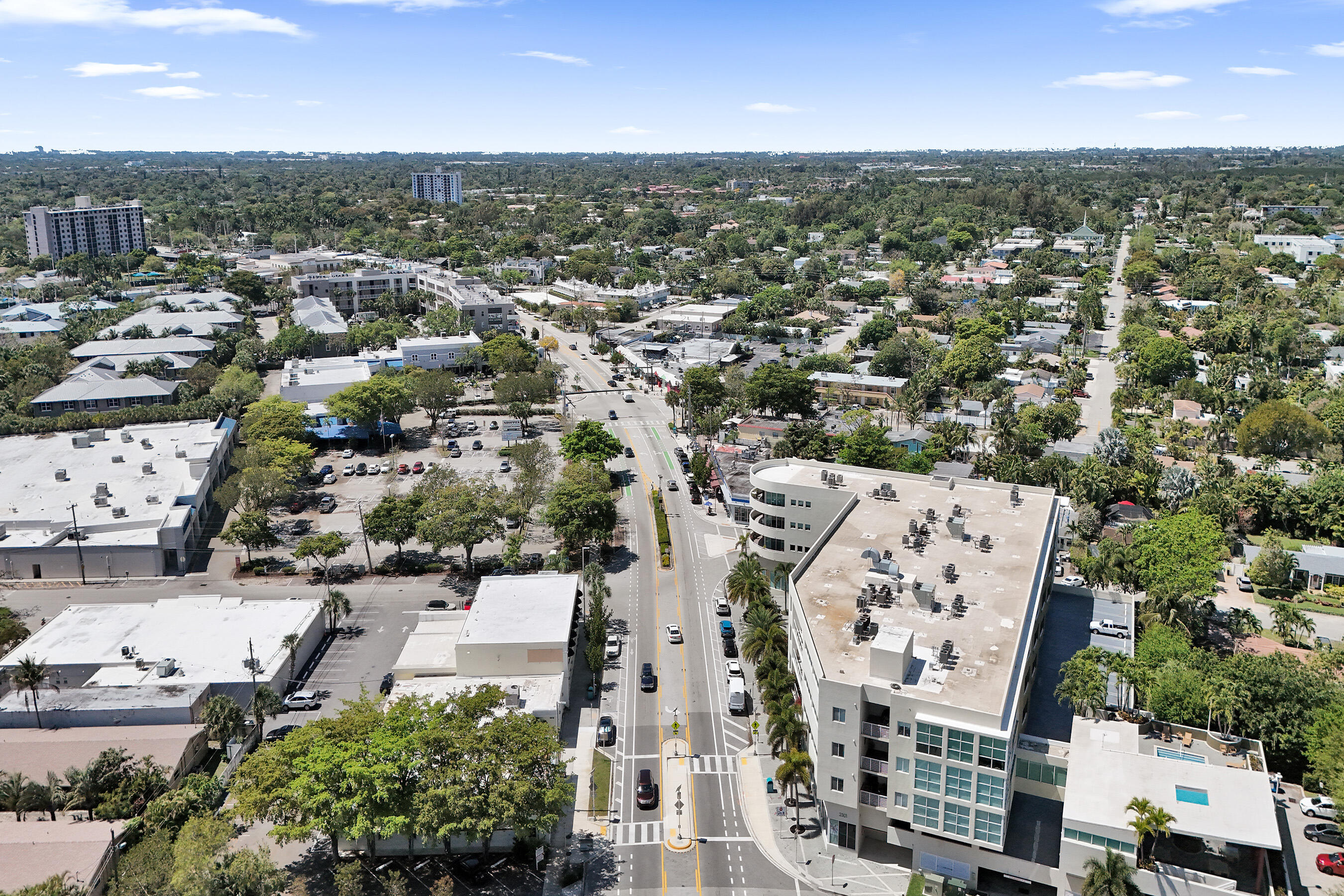 2301 Wilton Drive, Unit R309 Wilton Manors, FL 33305 - Photo 38 of 53 an aerial view of multiple house