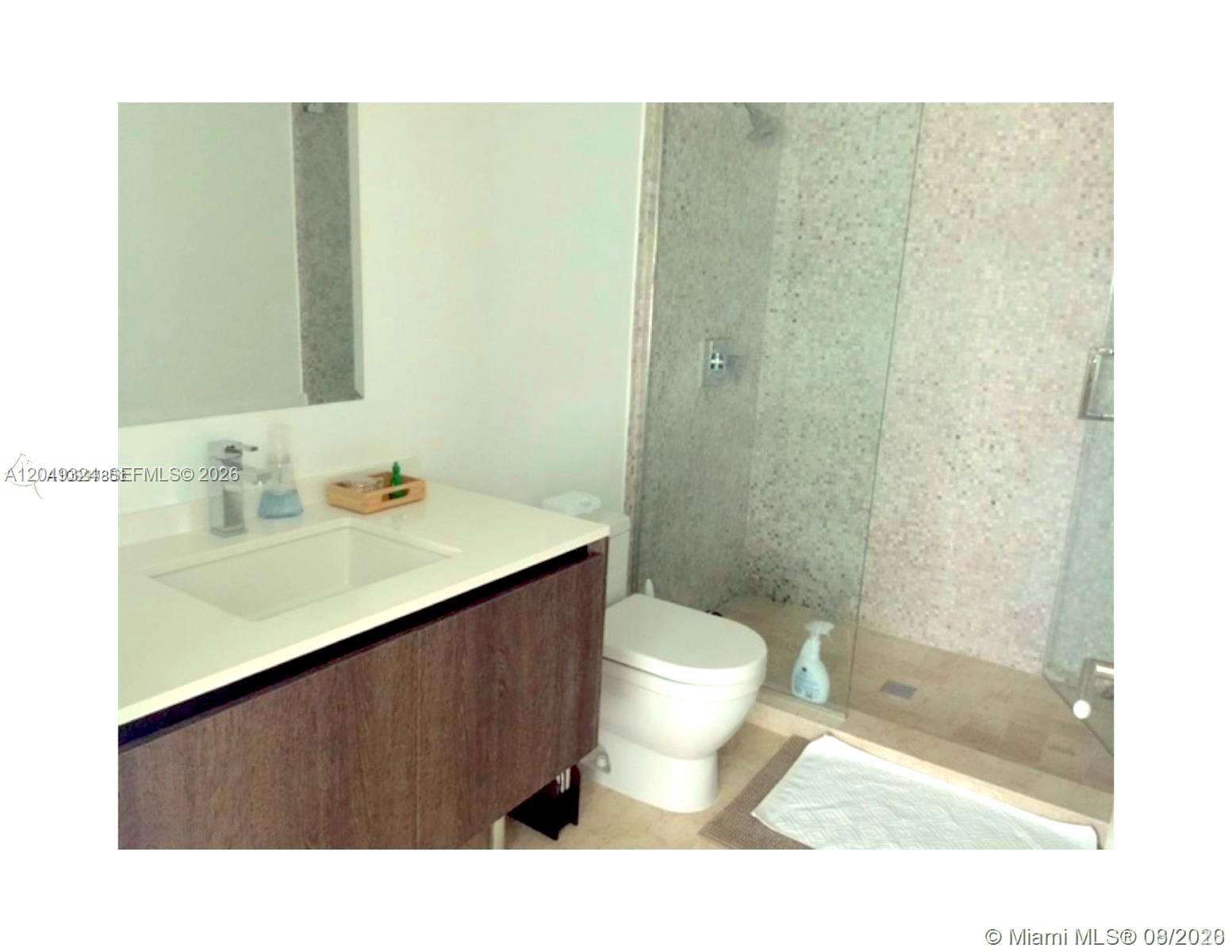 68 Southeast 6th Street, Unit 2007 Miami, FL 33131 - Photo 4 of 7