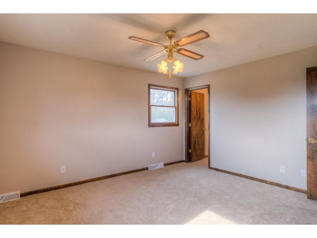 333 Huckleberry Road Bluff City, TN 37618 - Photo 8 of 24 Photo 8