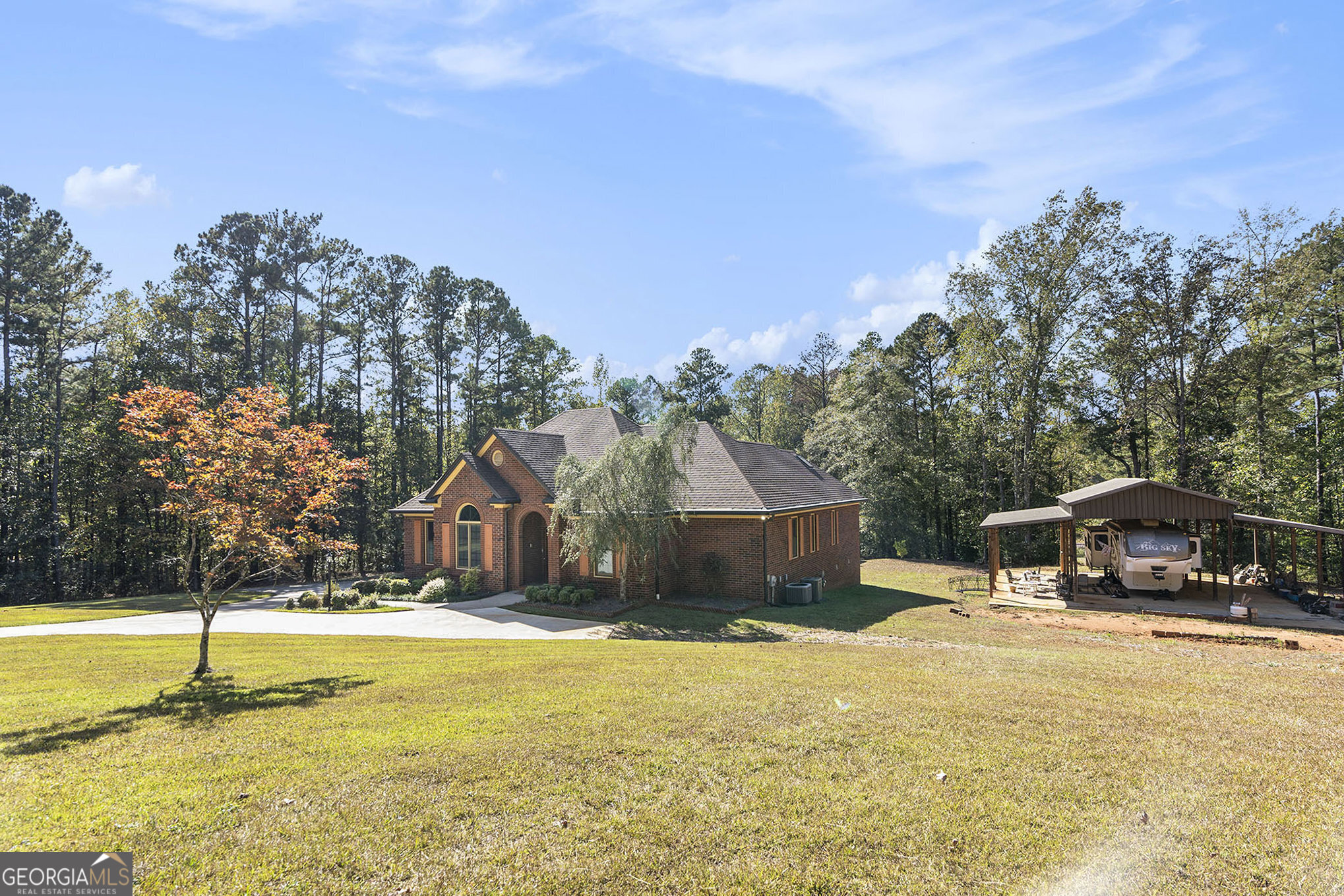 455 South Pine Hill Road Griffin, GA 30224 - Photo 27 of 27 a swimming pool view with a outdoor seating