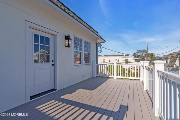 $3,300 | 132 Bay Avenue, Unit 2, Highlands, NJ 07732