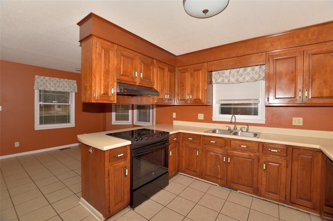 508 Plantation Road, Unit SENECA Seneca, SC 29672 - Photo 14 of 43 Gallery Image 14