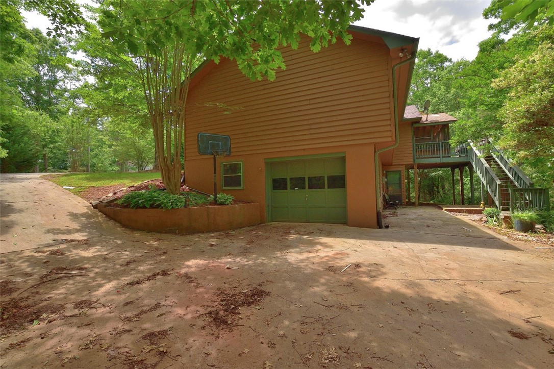 508 Plantation Road, Unit SENECA Seneca, SC 29672 - Photo 9 of 43 Gallery Image 9