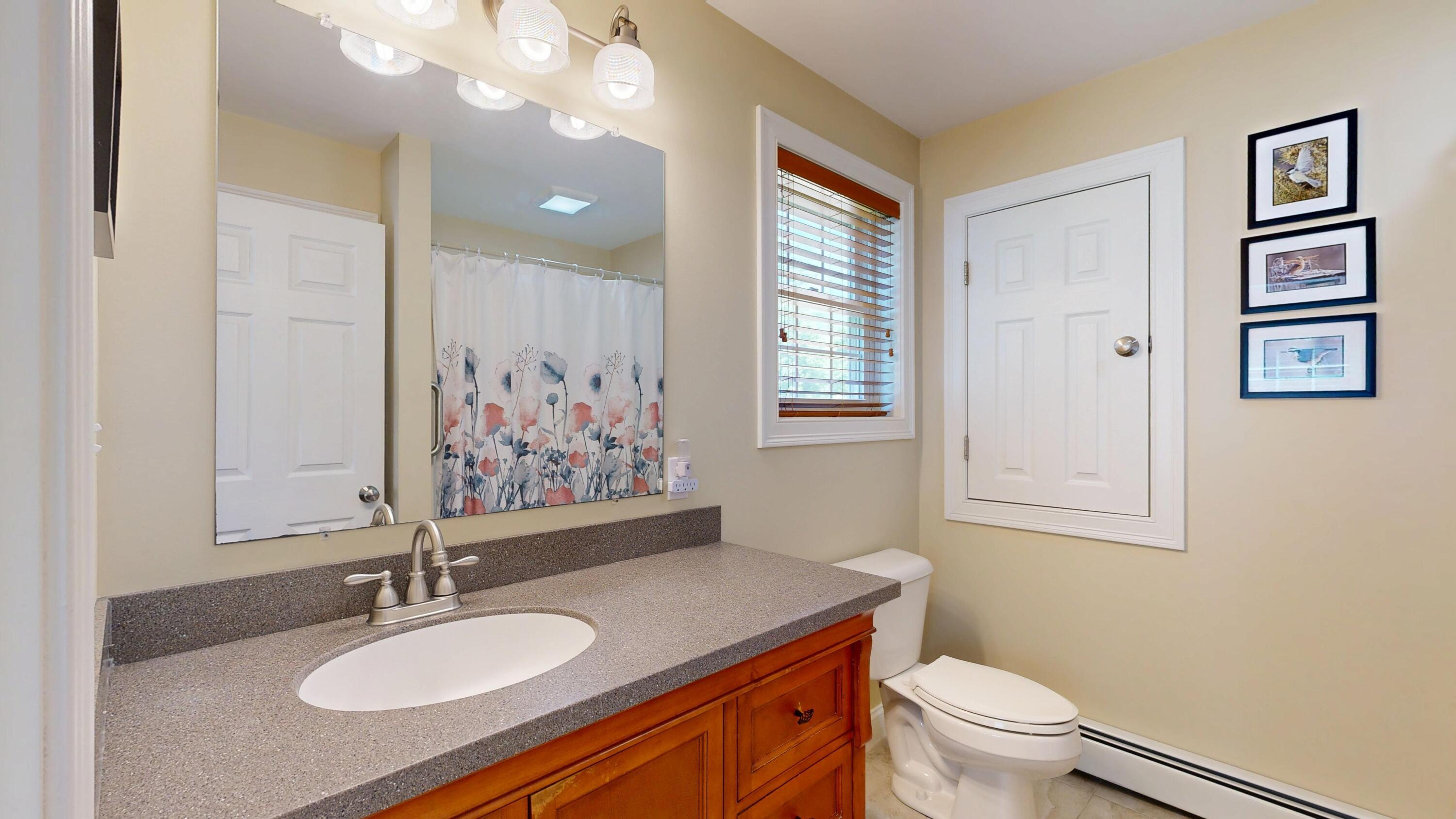 387 Mosher Road Gorham, ME 04038 - Photo 34 of 47 Bathroom