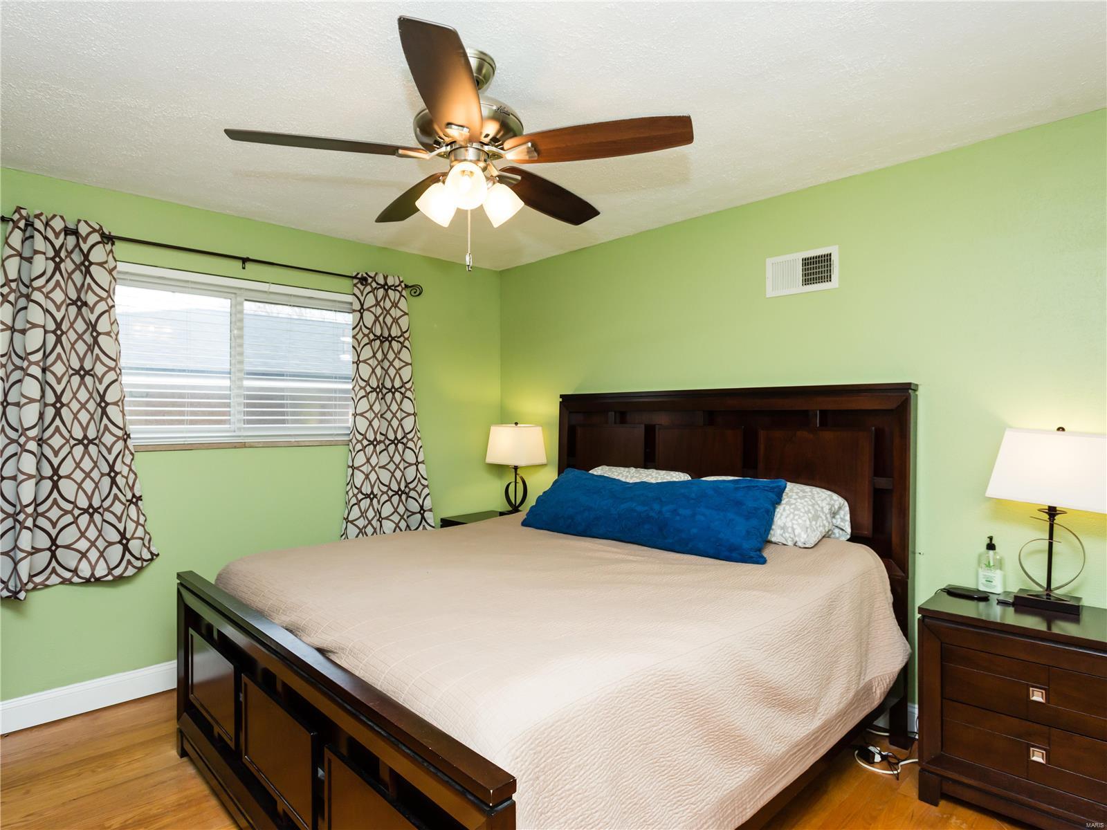 733 Buckley Road St. Louis, MO 63125 - Photo 15 of 44