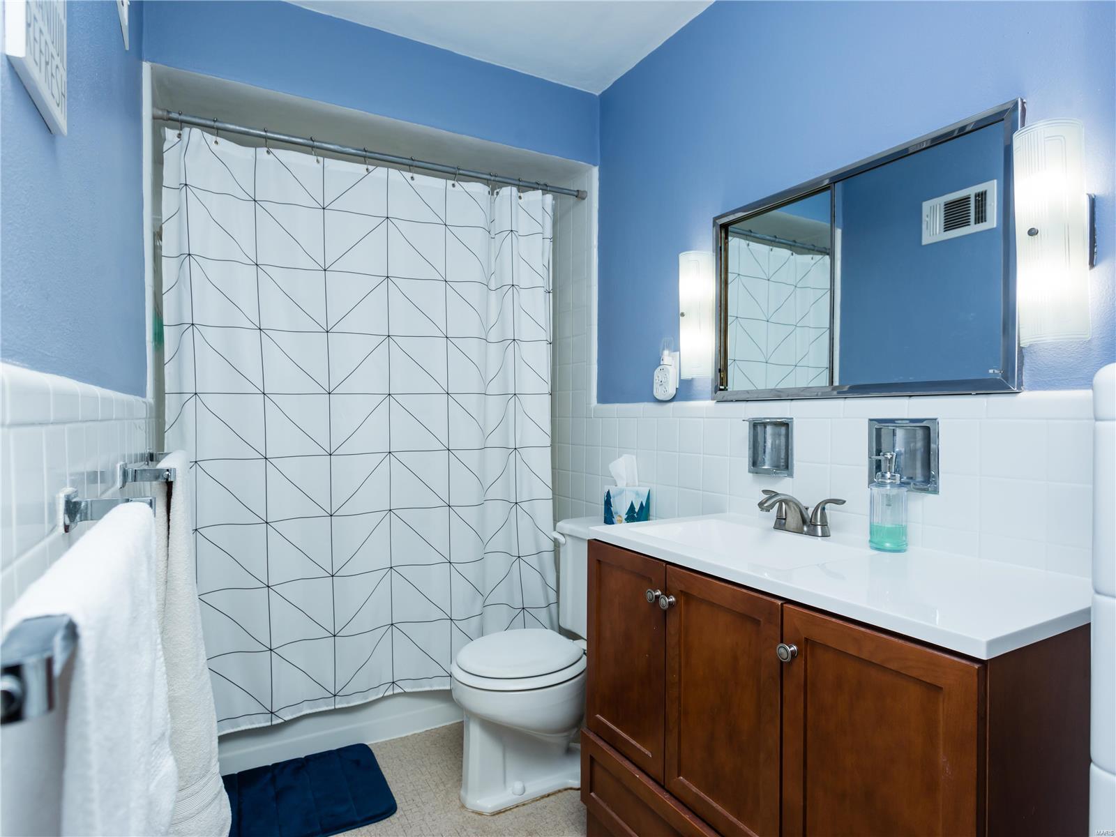 733 Buckley Road St. Louis, MO 63125 - Photo 20 of 44