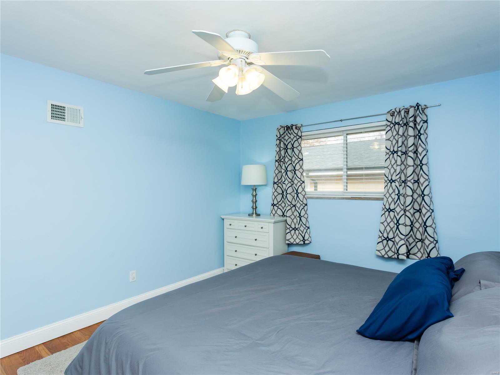 733 Buckley Road St. Louis, MO 63125 - Photo 24 of 44
