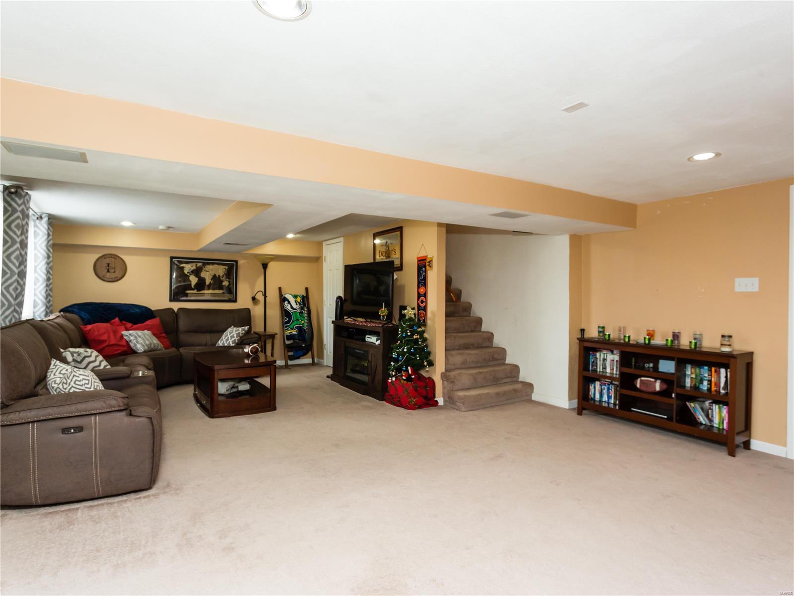733 Buckley Road St. Louis, MO 63125 - Photo 28 of 44