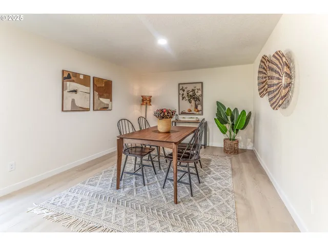 $468,000 | 2505 Southeast Clark Court, Troutdale, OR 97060