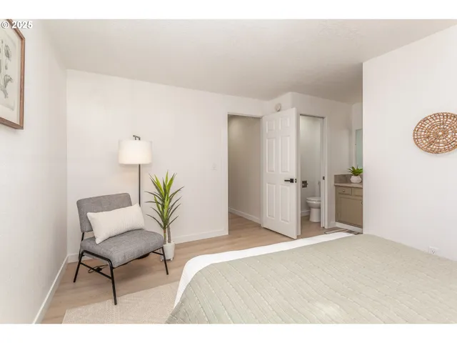 $468,000 | 2505 Southeast Clark Court, Troutdale, OR 97060