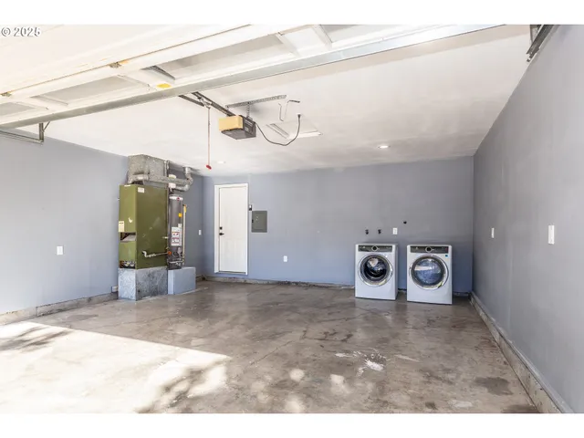 $468,000 | 2505 Southeast Clark Court, Troutdale, OR 97060