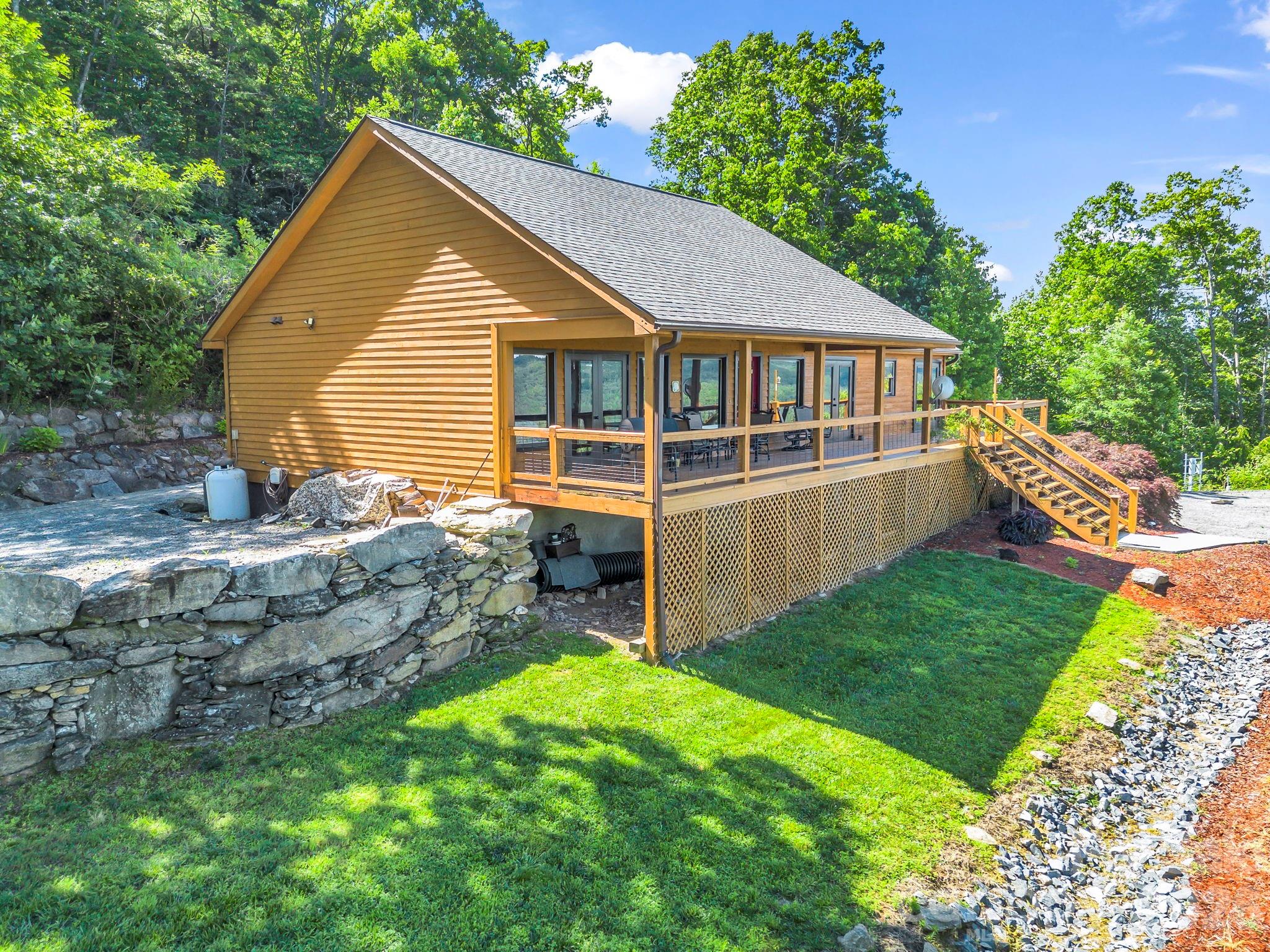 1025 Jeter Mountain Road Penrose, NC 28766 - Photo 36 of 48
