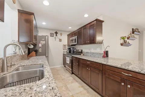 $1,269,000 | 15377 Andorra Way, San Diego, CA 92129