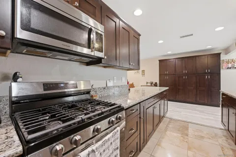 $1,269,000 | 15377 Andorra Way, San Diego, CA 92129