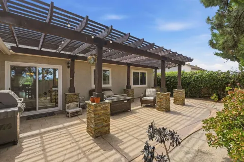 $1,269,000 | 15377 Andorra Way, San Diego, CA 92129