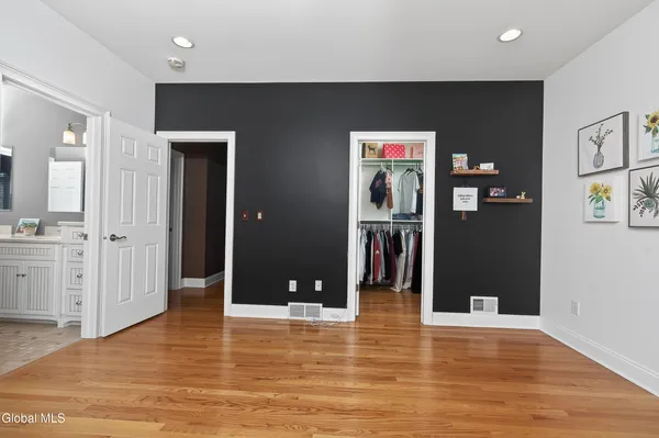 $1,900,000 | 394 Orchard Street, Bethlehem, NY 12054