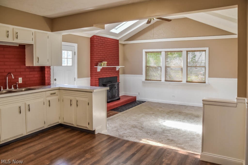 4908 Arbor Road Southwest Canton, OH 44710 - Photo 6 of 19 The kitchen opens to the family room.