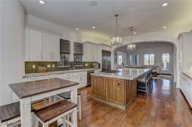 $1,999,999 | 11310 Winter Cottage Place, Las Vegas, NV 89135