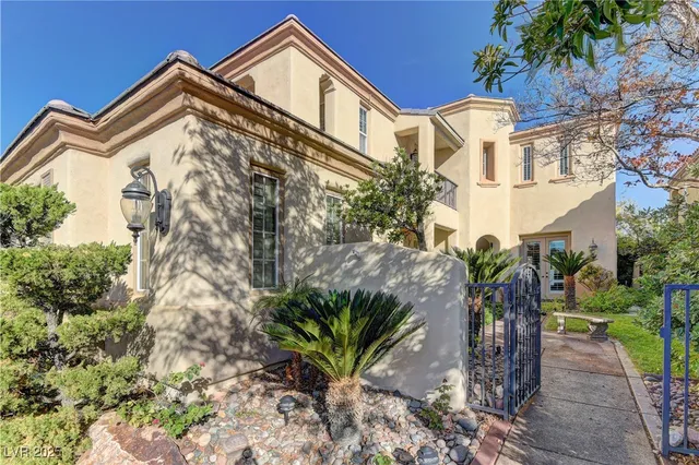 $1,999,999 | 11310 Winter Cottage Place, Las Vegas, NV 89135