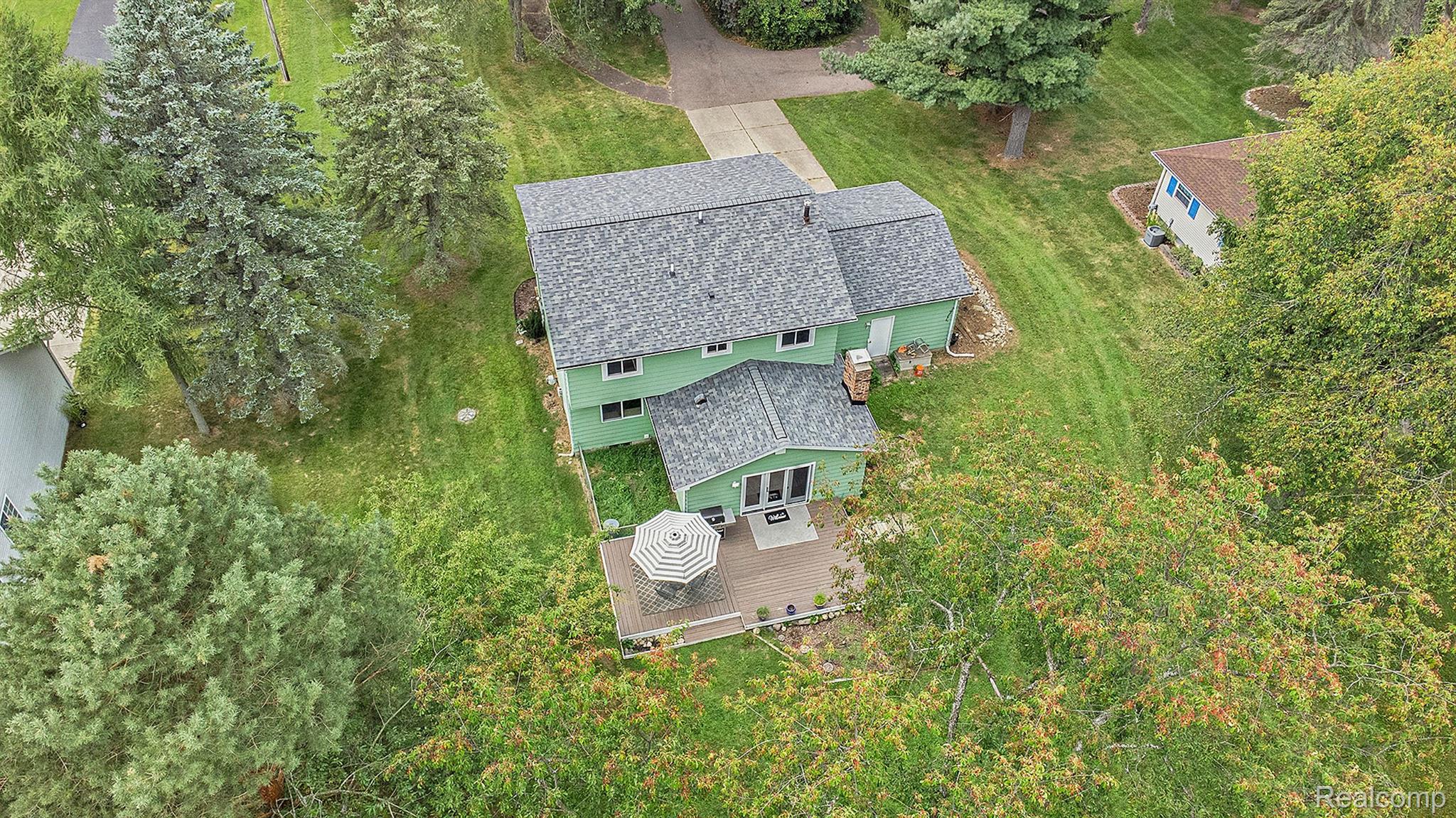 10300 Carmer Road Fenton, MI 48430 - Photo 29 of 32 Gallery Image 29