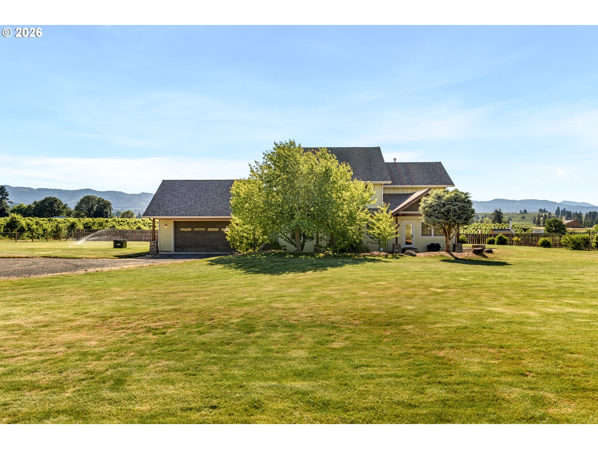 3066 Thomsen Road Hood River, OR 97031 - Photo 4 of 48