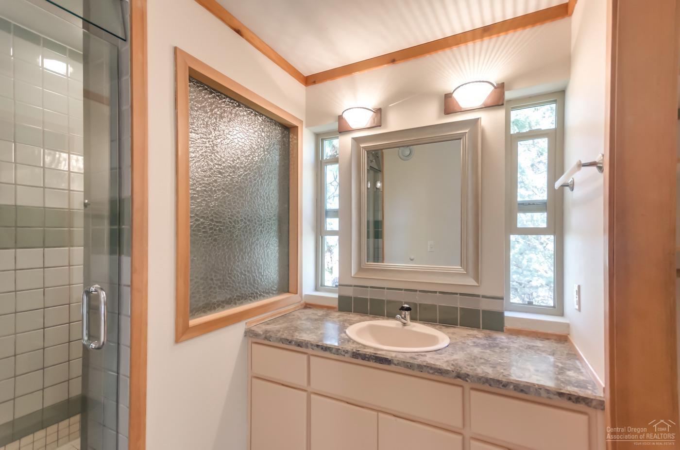 1127 Northwest Stoneridge Bend, OR 97703 - Photo 10 of 21 Additional Photo