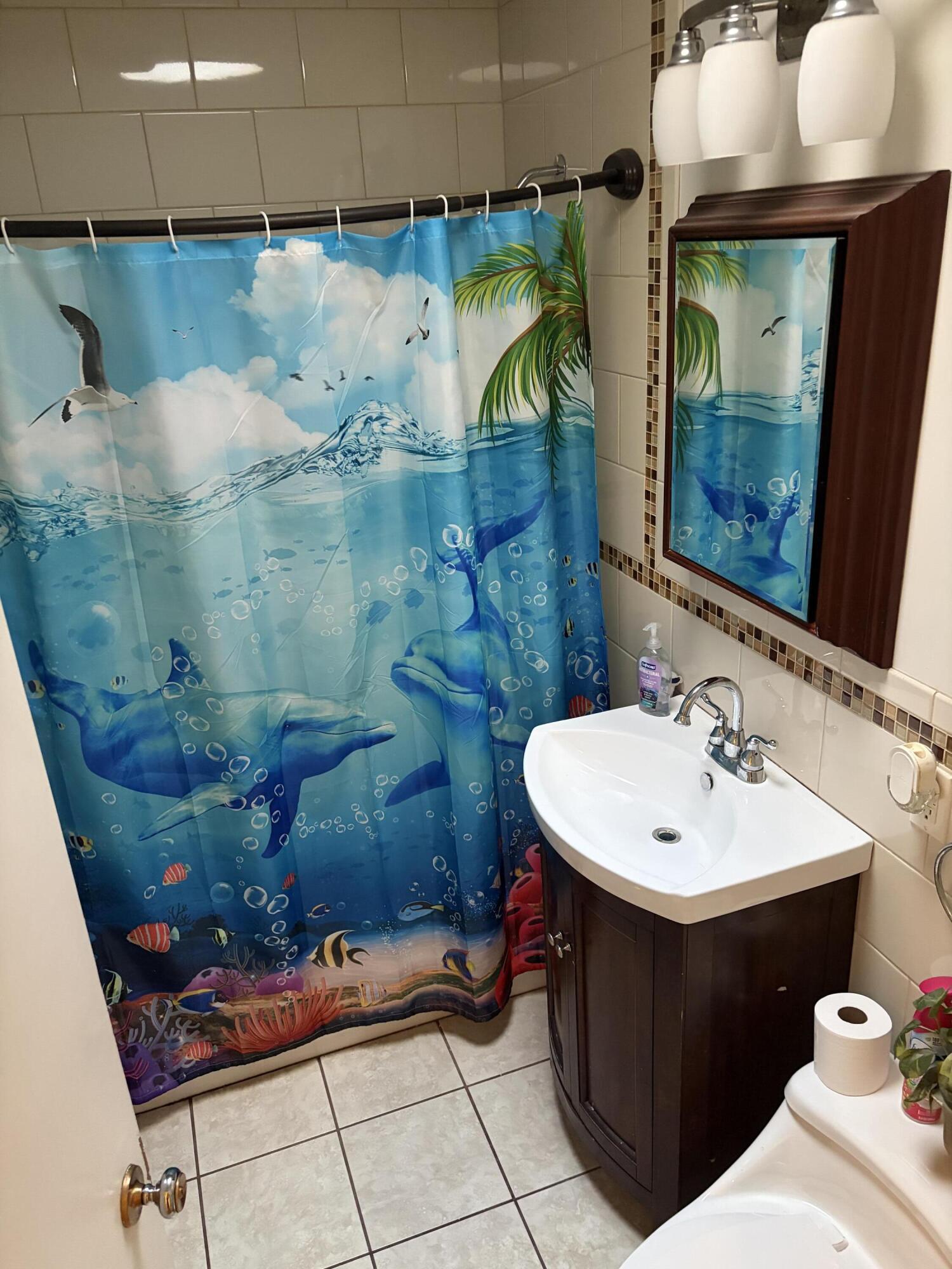 409 Holly Road Michigan City, IN 46360 - Photo 12 of 20 1500x2000