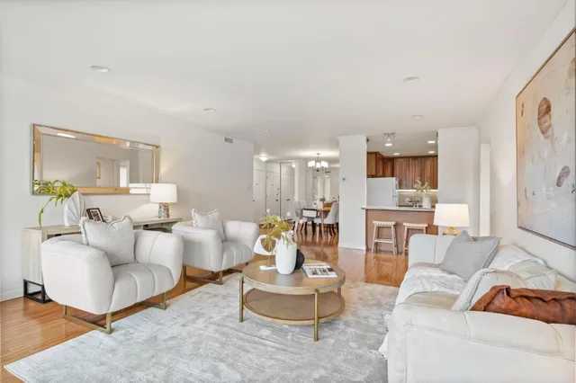 $899,000 | 200 Elm Street, Unit 102, San Mateo, CA 94401