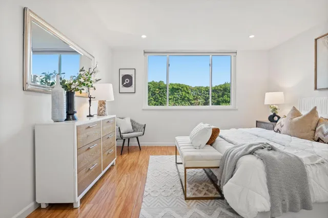 $899,000 | 200 Elm Street, Unit 102, San Mateo, CA 94401