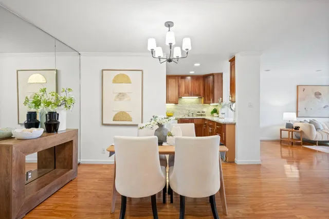 $899,000 | 200 Elm Street, Unit 102, San Mateo, CA 94401