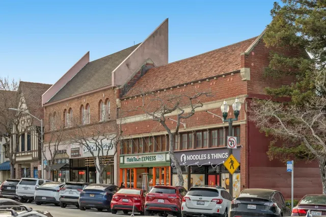 $899,000 | 200 Elm Street, Unit 102, San Mateo, CA 94401