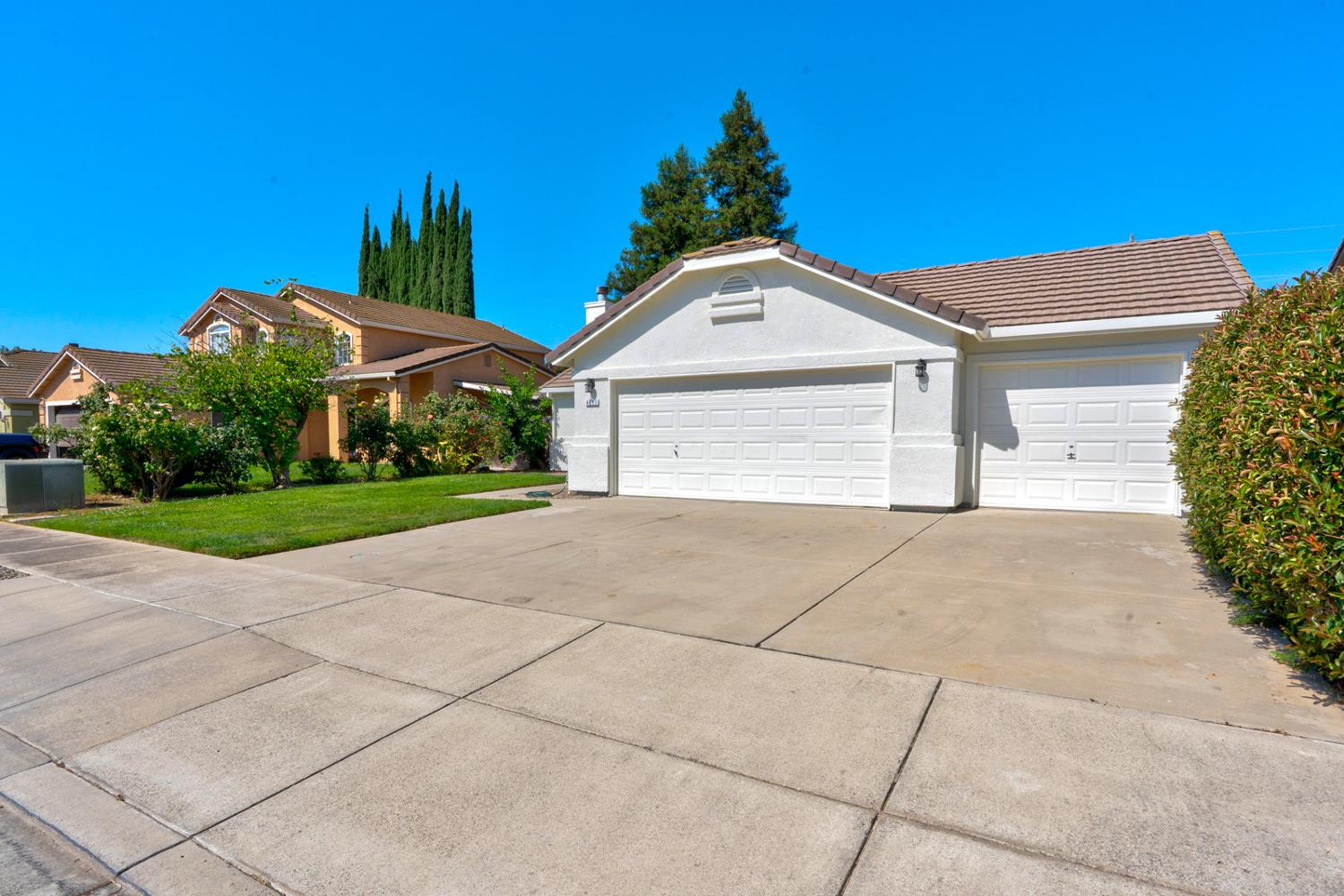 4611 Glimmer Lane Turlock, CA 95382 - Photo 7 of 45