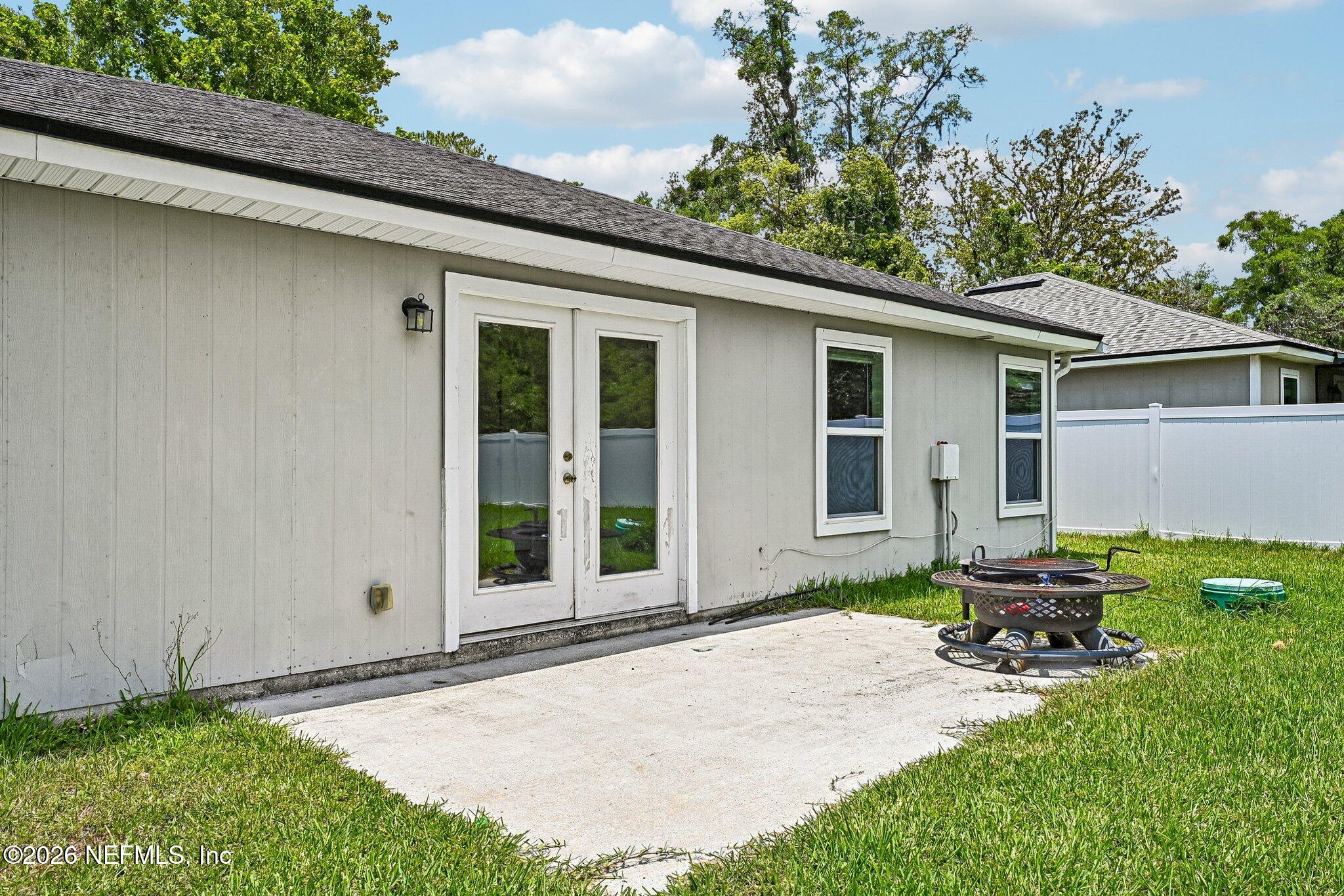 3249 Bedford Road Jacksonville, FL 32207 - Photo 34 of 42 40-web-or-mls-Bedford Rd-S1306-040