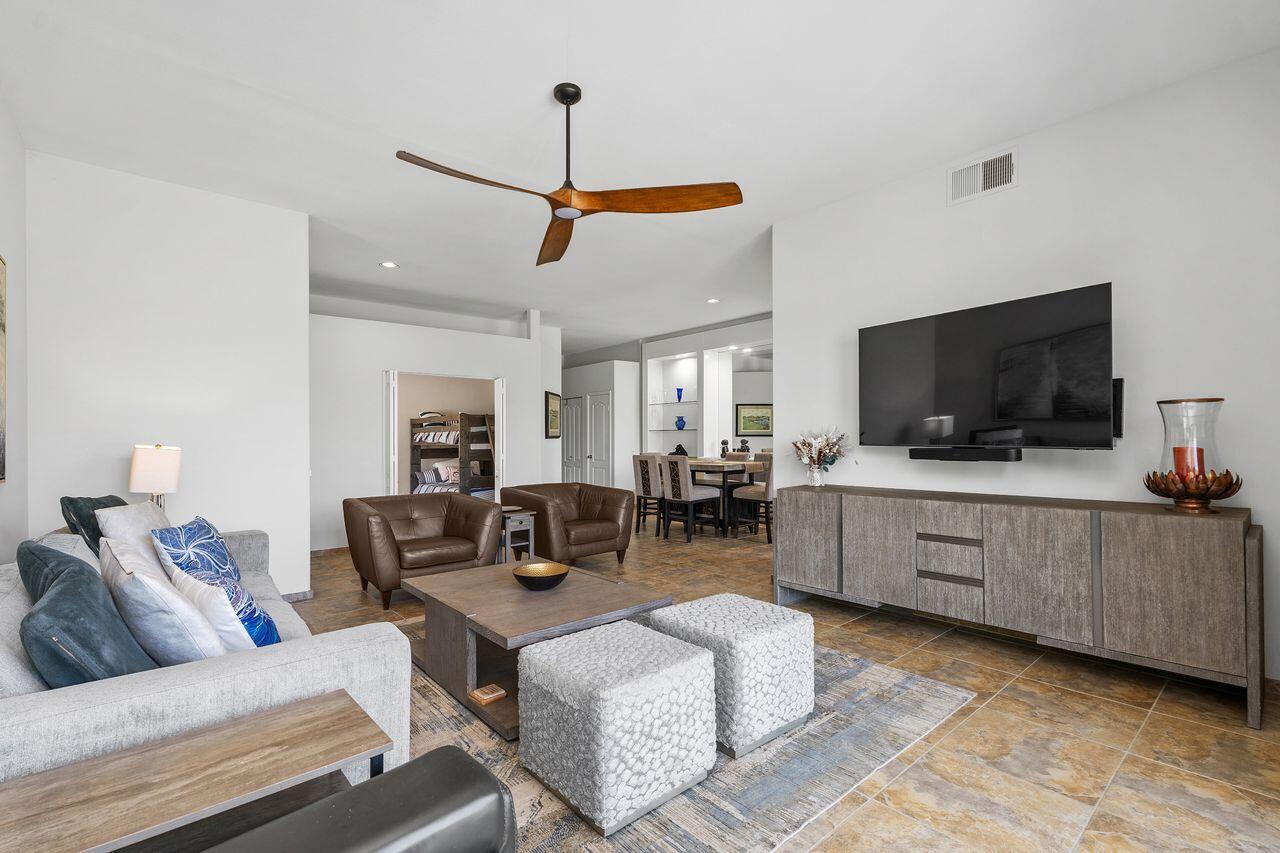 48 Pebble Beach Drive Rancho Mirage, CA 92270 - Photo 11 of 35 10_12136609_189772_189772-EI-110