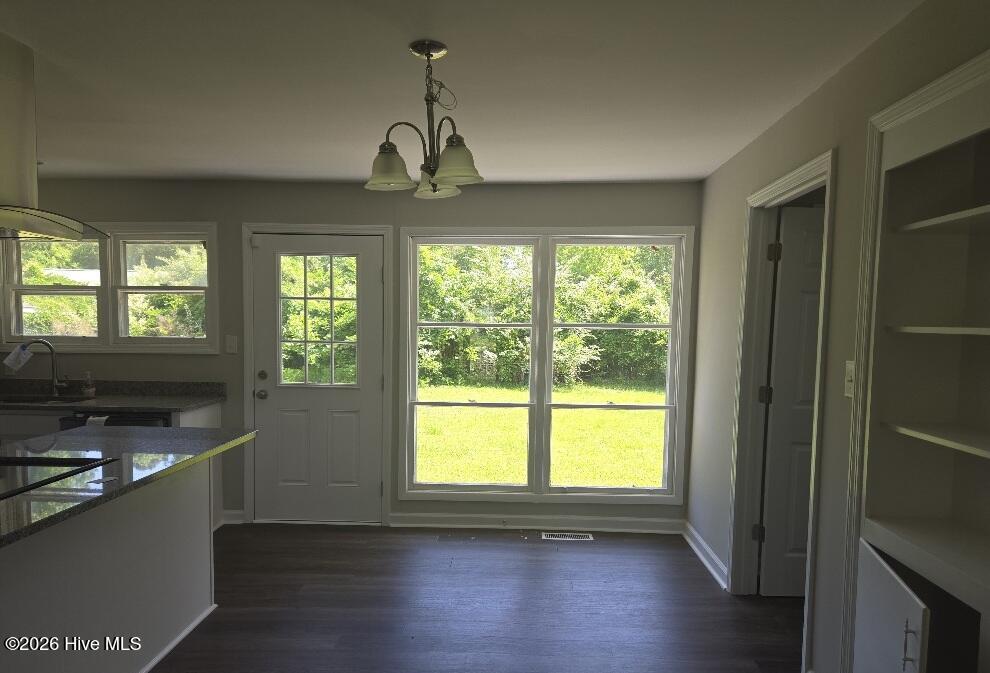 226 Great Neck Landing Road Hubert, NC 28539 - Photo 3 of 15