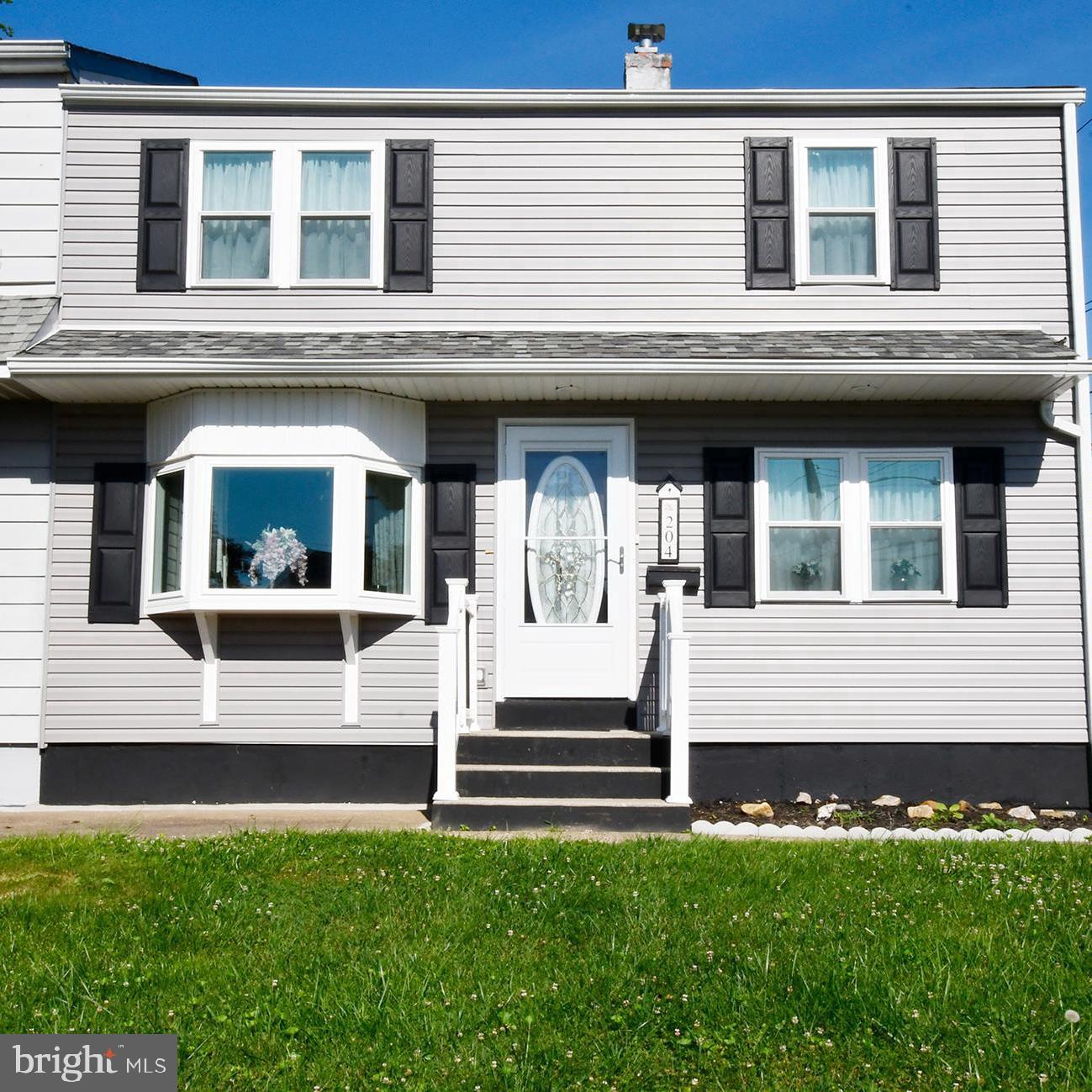 204 West Chelton Road Brookhaven, PA 19015 - Photo 1 of 24 Gallery Image 1