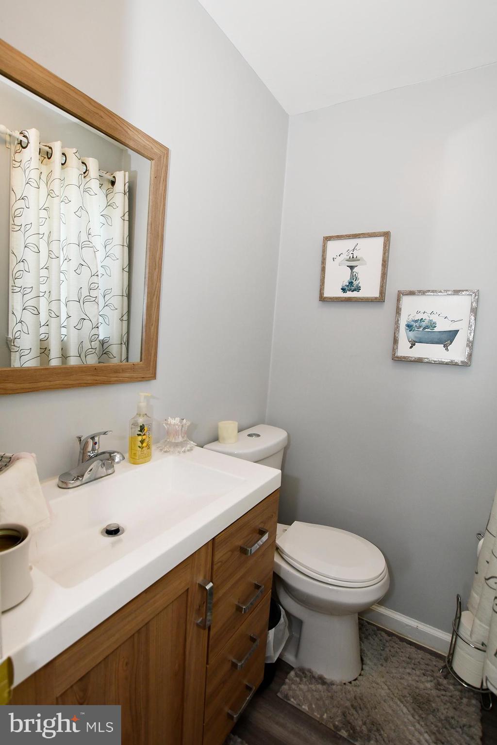 204 West Chelton Road Brookhaven, PA 19015 - Photo 11 of 24 Gallery Image 11